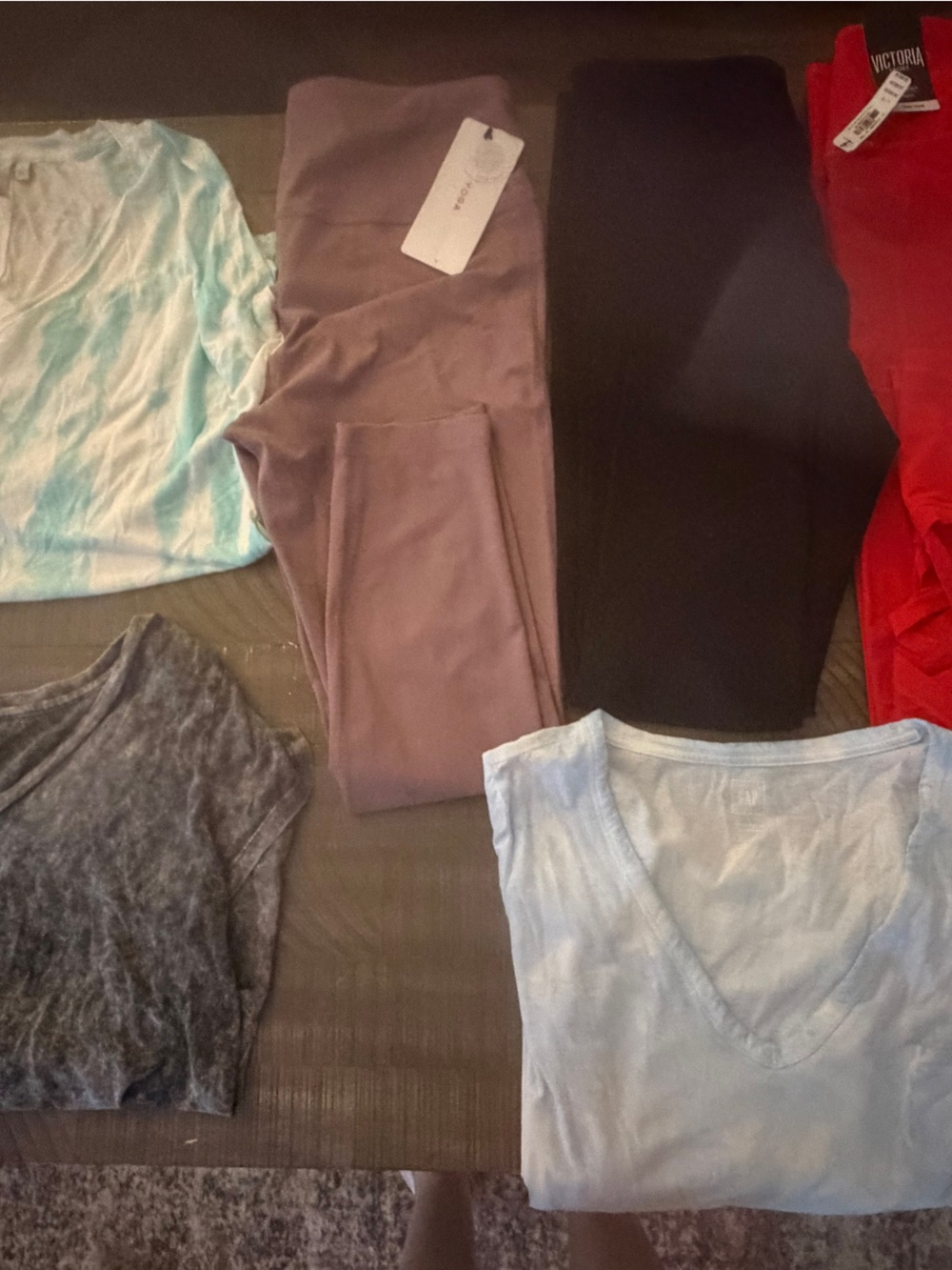 Yoga bundle - Soft StretchLeggings and loose fitting tops.